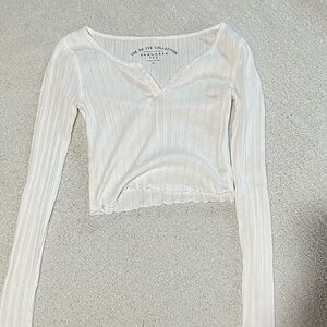 Long sleeve, White, Crop top!